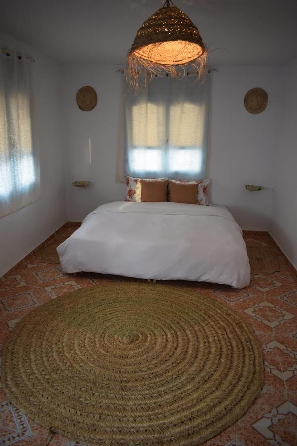 Guest house Sunny Wave Surf & Yoga *
