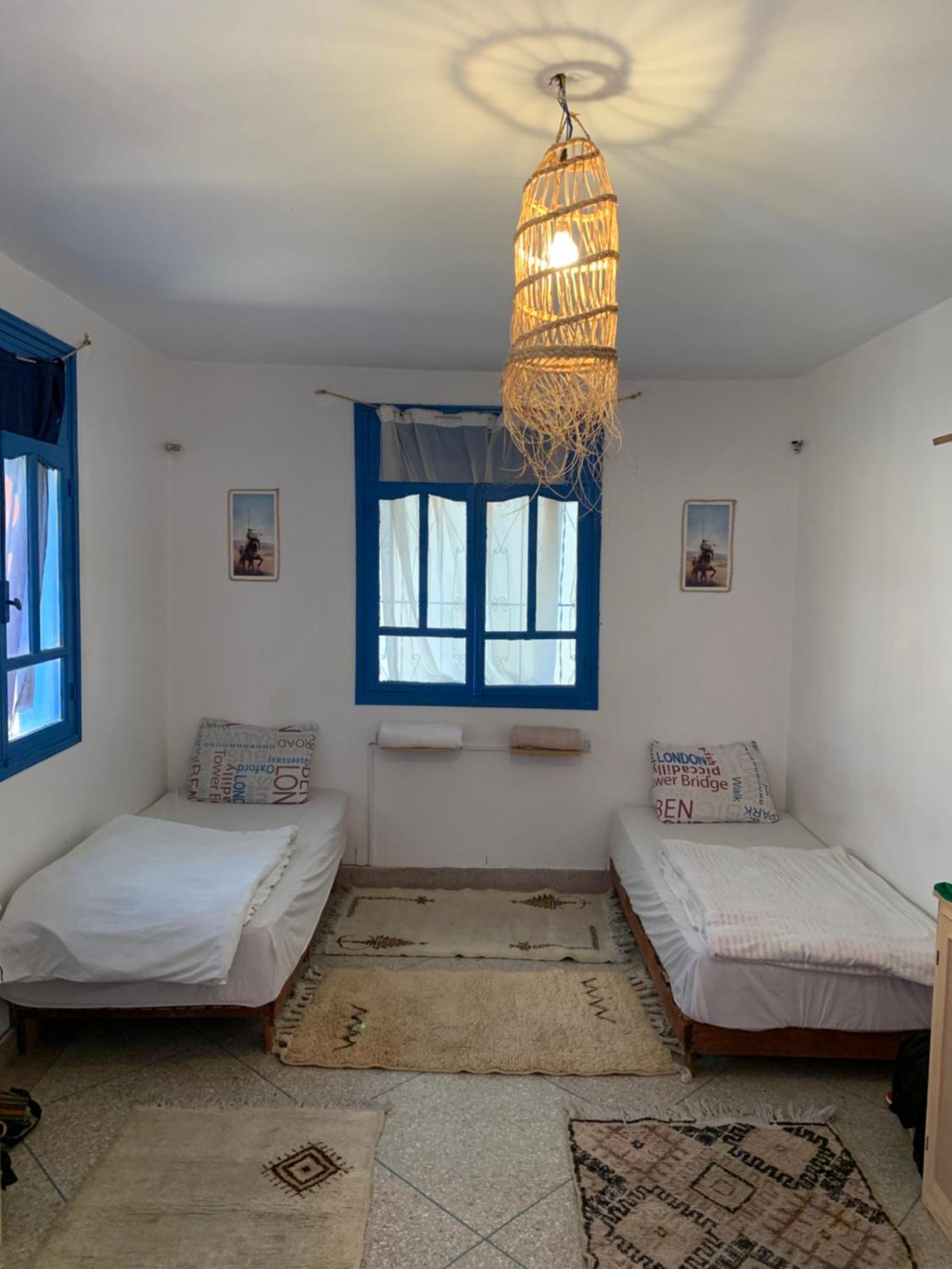 Sunny Wave Surf & Yoga Guest house
